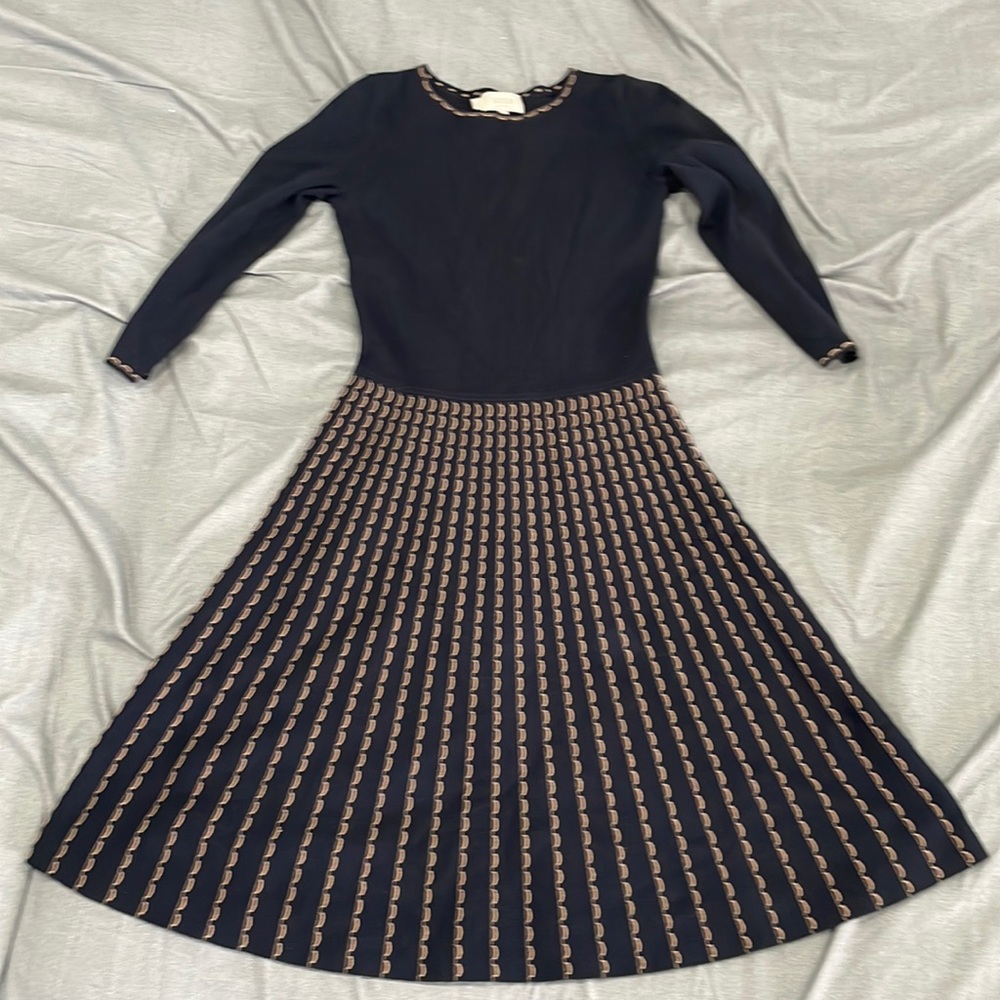 Hobbs Blue long sleeve dress. Size 4